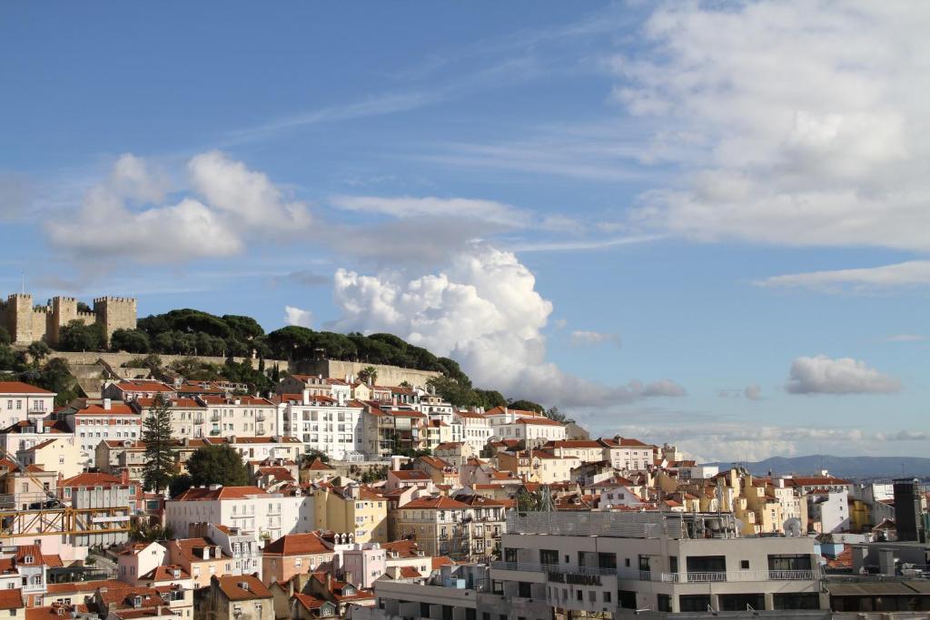 Rooftops 3*